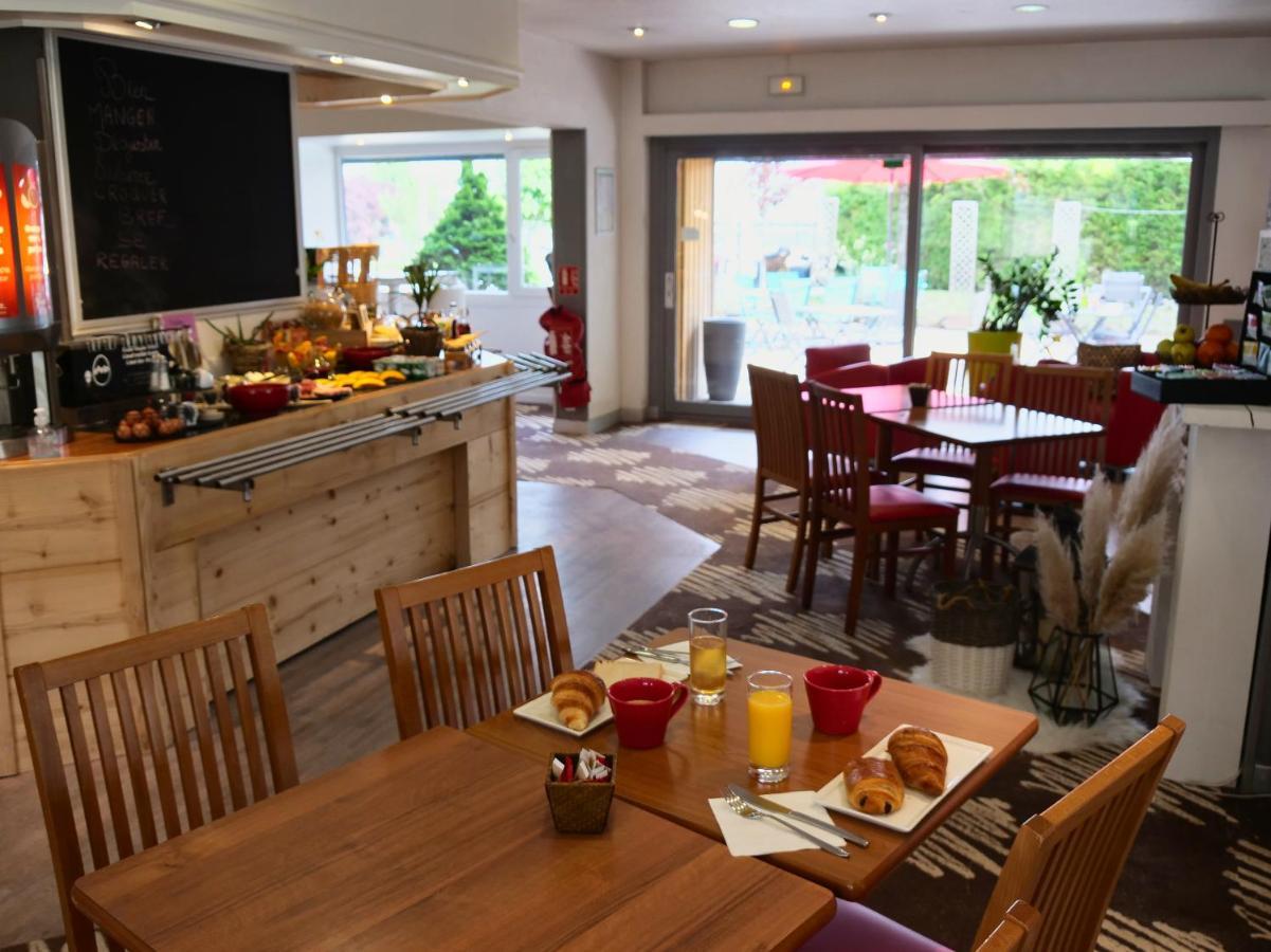 Ibis Nemours Hotel Bagian luar foto